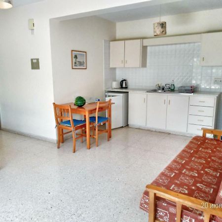 Constantaras Apartments 프로타라스 외부 사진